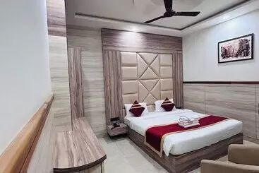Royal Heritage Hotel & Resort