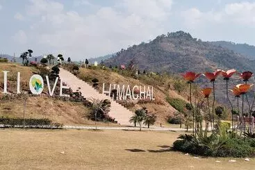 ホテル Le Halcyon , Kasauli