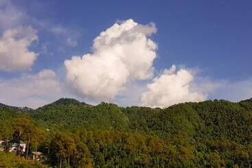 酒店 Goroomgo Hmvr Dalhousie