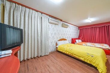 Motel Tongyeong Q