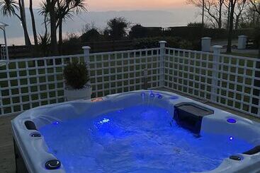 Seaview Cottage On The Island