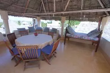 Hotel Jannataan