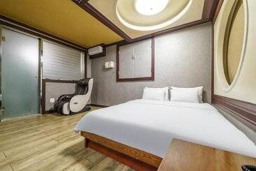 Motel Jeongseon Phoenix
