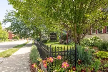 ベッドアンドブレックファースト Braywood Inn