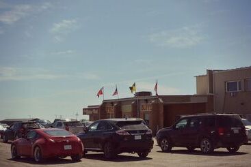 فندق Whitewood Inn