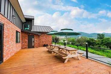 Naju Suparaejam Pension