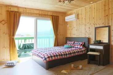 פנסיון Gyeongju Paradise Bed And Breakfast