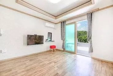 Samcheok Greenhyang Pension