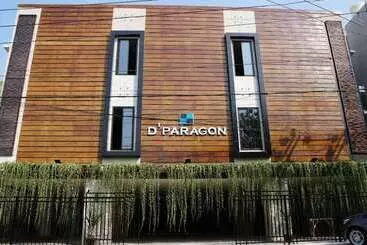 Hostel Dparagon Kerten