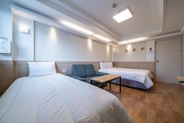 Donghae Buyeong Motel