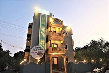 فندق Castle Manor