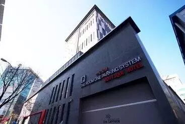 Motelli Gimhae Jangyu The Terrace