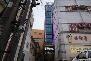 モーテル Gimje Ann