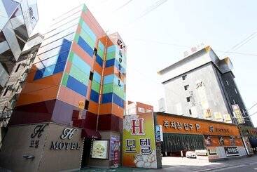 Motel Gimpo The H