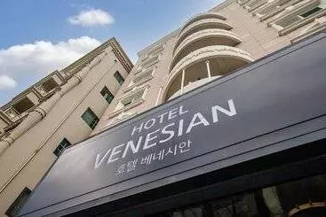 Motel Venesian