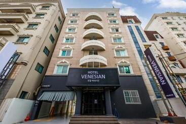 Motel Venesian