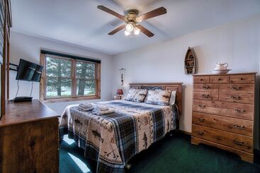 בית מלון כפרי Lena S Northern Pines Resort