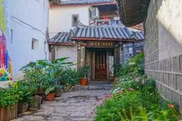Pension  Flower Without Boundary
