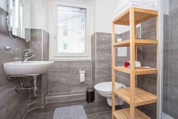 פנסיון Midi Guestrooms