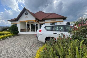 پانسیون Virunga Homestays