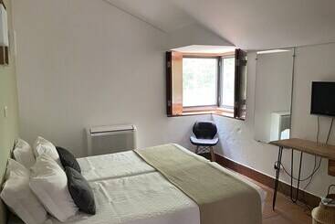 مبيت وإفطار Alamal River Club