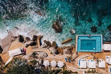 فندق Liro Adults Only