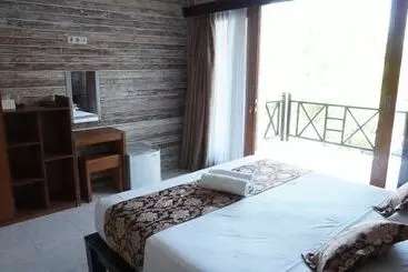 ホテル Nyuh Gading Home Stay