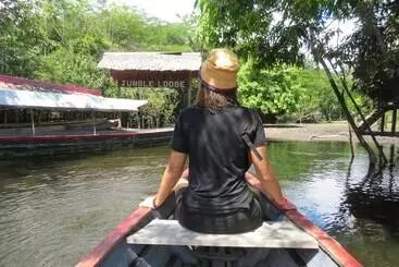 Intillama Jungle Lodge Eirl