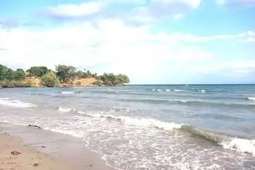 ホテル Suites & Rooms A&t Samana