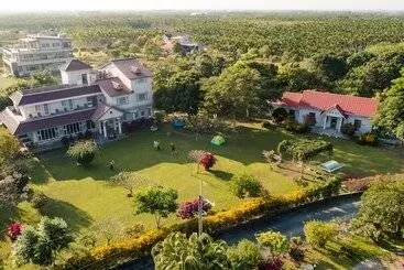 تختخواب و صبحانه Pingtung Happiness Garden