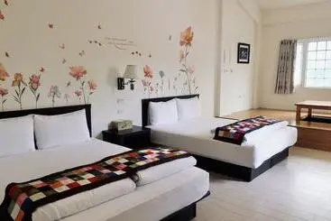 تختخواب و صبحانه Pingtung Happiness Garden