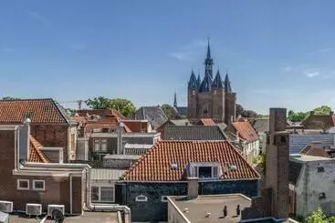 Hotel Stadslogement Bij De Sassenpoort