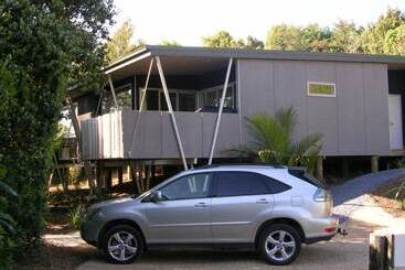 리조트 Golden Bay Holiday Park