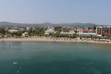 Majatalo Flisvos Rooms