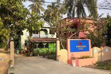 Seasons Hotels And Resort  Ngapali