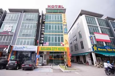 ホテル Saujana City