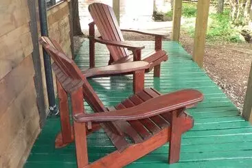 Cedar Song B & B And Cottage