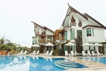 Hotel Acuatico Beach Resort