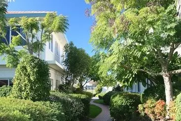 هتل آپارتمان Pacific Palms Resort