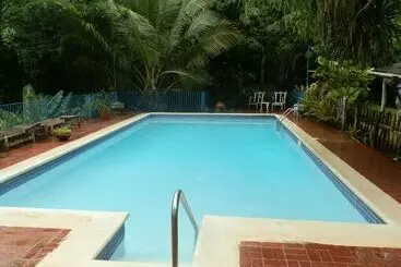 پانسیون Harding Hall Hideaway