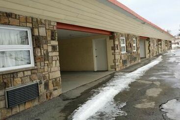 מוטל Huntingdon Inn