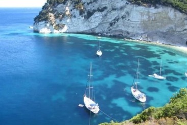 アパートホテル Thesmos Village