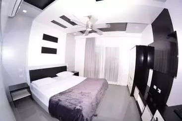 Hotel Papa Freds Beach Resort