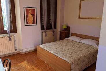 Пансион La Corte Del Poeta