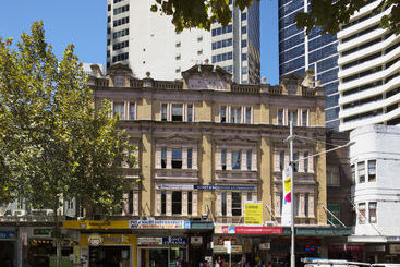 The George Sydney   Hostel