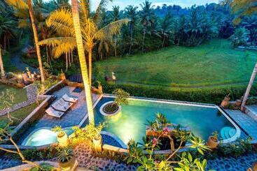 House Umasari Rice Terrace Villa