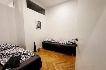 Real Living Apartments Vienna