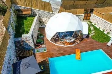 Kalkan Dome Suits & Deluxe