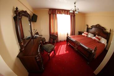 호텔 Daisy Superior