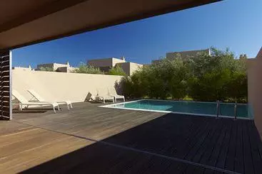 Salgados Beach Villas